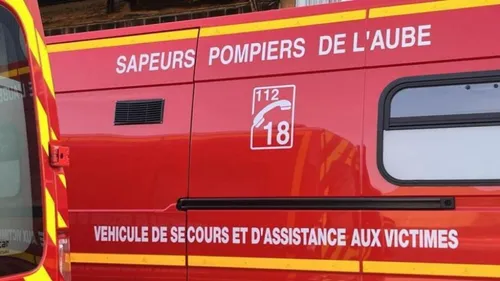 Une enfant en cours de réanimation après une noyade