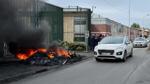 Agents pénitentiaires tués dans l'Eure : la mobilisation se...