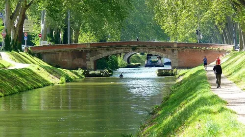 « Sécheresse exceptionnelle » : le canal du Midi interdit à la...