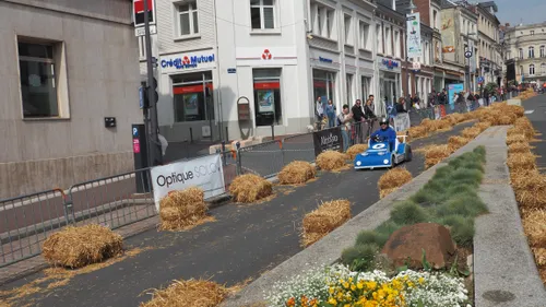 LA COURSE DE CAISSES A SAVON DE SAINT-QUENTIN, AVEC CONTACT FM !