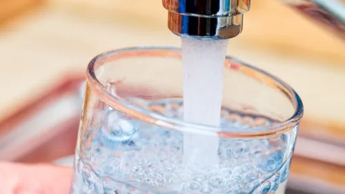 Hauts-de-France : l’eau du robinet de 105 communes placée sous...