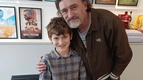 Les Tuche 5 : le jeune Angel originaire de Picardie, joue le rôle...