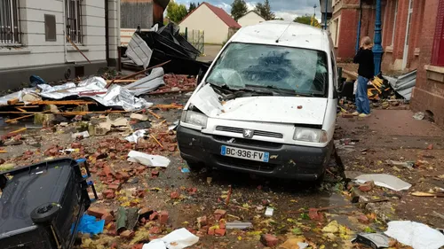 Orages et mini-tornades : de gros dégâts dans la région