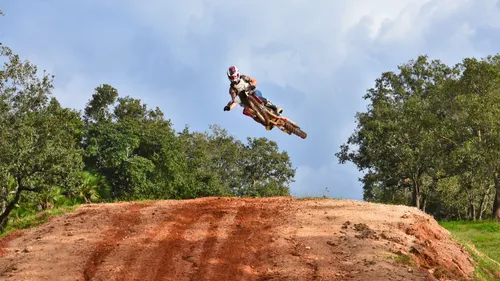 Quatre pilotes blessés sur le circuit de motocross de Loon-Plage