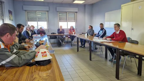 Grande-Synthe : Le député François Ruffin au soutien des salariés...