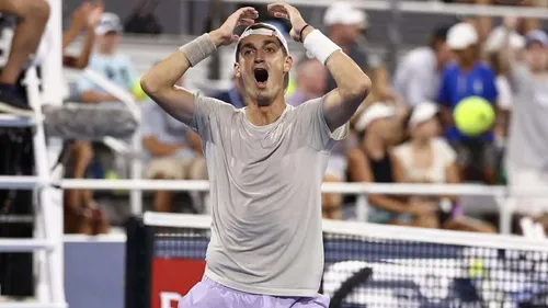 Tennis : la Masterclass de Térence Atmane, qui terrasse Fritz chez...
