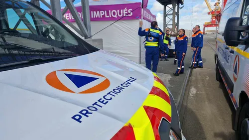 Sangatte: au moins deux morts lors d'une nouvelle tentative de...