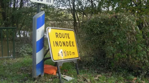 Conditions difficiles sur les routes de la Région avec les fortes...