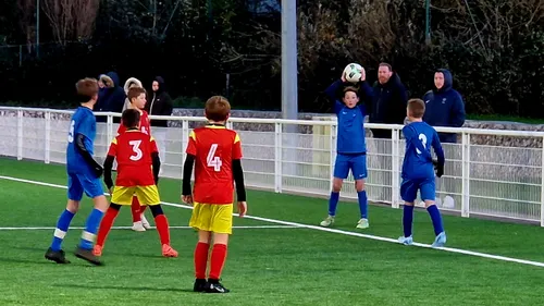 Wimille : le terrain synthétique remis en état un an après les...