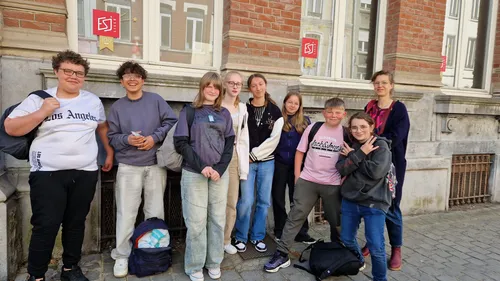 Les élèves du collège Vauban de Calais jouent aux apprentis...