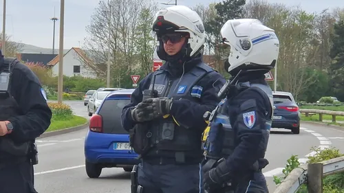 Fin de rodéo à Grande-Synthe : chute, interpellation et moto saisie