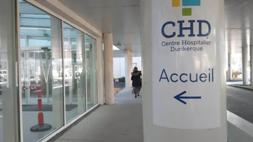 À l’hôpital de Dunkerque, il fouille une quinzaine de chambres et...