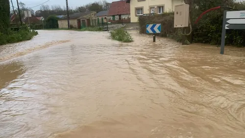Pas-de-Calais : la Hem et la Liane commencent à déborder 