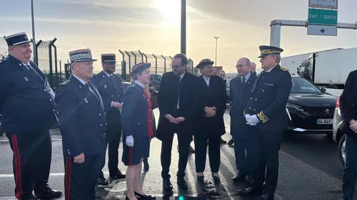 L’État investit pour plus de fluidité et de sécurité au Port de...