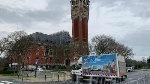 L'hôtel de ville de Calais évacué ce mercredi matin
