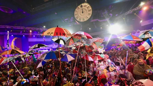 Le frisson des 12 coups de minuit : 10 000 masquelours attendus au...