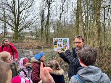 Eden 62 et les enfants du club nature à la rescousse des amphibiens...