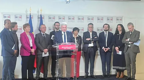 La proposition de loi de Bertrand Petit reste à l'ordre du jour de...