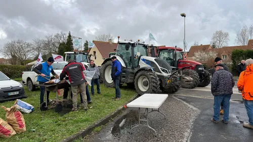 "C'est niet !", les agriculteurs ne veulent pas céder une partie de...