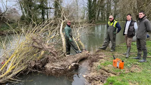 Inondations : 250 travaux d'urgence ont été réalisés sur les 531...