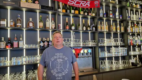 Nicolas Lemay à la tête du bar André de Saint-Omer depuis le début...