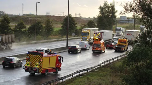 Un accident sur l'A16 provoque des ralentissements