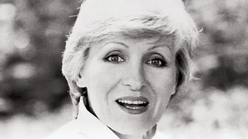 La chanteuse Nicole Croisille est décédée 