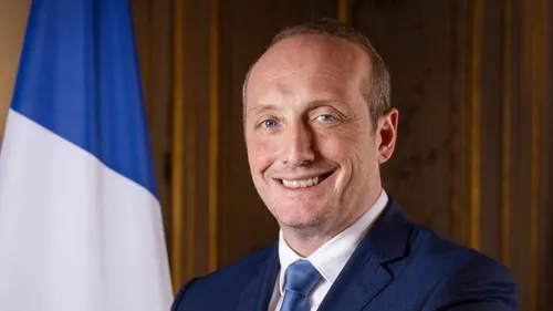  Le ministre de l’action publique Laurent Marcangeli au chevet des...