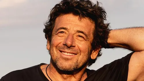 Patrick Bruel célèbre son album “Alors Regarde” avec une tournée...