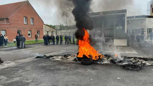 Colère et tristesse ce matin aux prisons de Dunkerque et Longuenesse