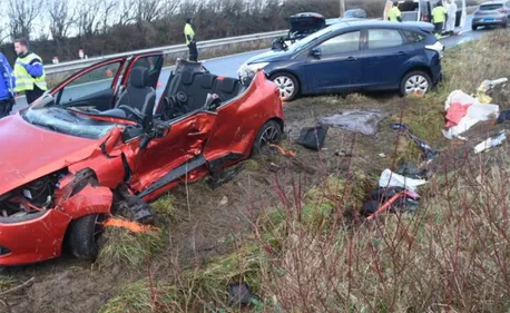 L'autoroute A16 rouverte à la circulation, le bilan du dramatique...