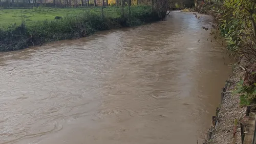 Inondations : réunion "décisive" en sous-préfecture pour les...