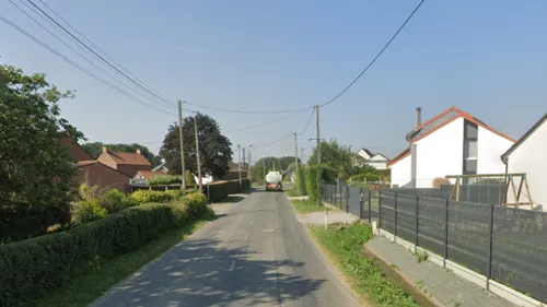 Roquetoire : spectaculaire incendie dans une habitation