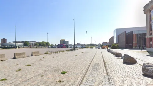 A J-16 des Voiles de Légende, des perturbations de circulation et...