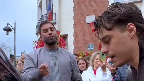 Kendji Girac en surprise à Montmartre : une reprise émouvante de...
