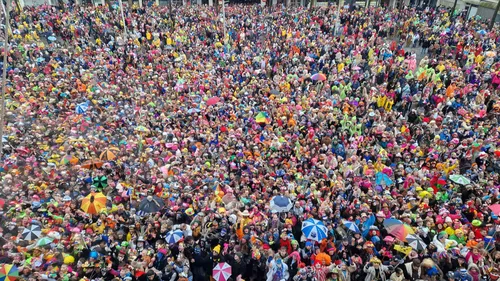 Carnaval : Dunkerque lance les 3 Joyeuses sous la neige ! 