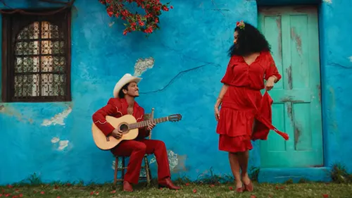 Bruno Mars : "The Romantic" fait danser avec groove, romance et...