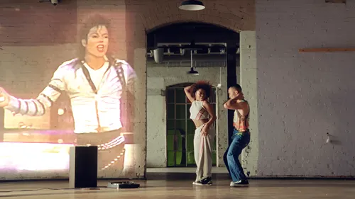 Michael Jackson : un clip inédit de son tube "Human Nature" enfin...