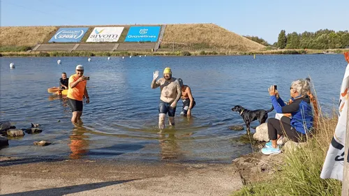 Gravelines : KkriCcri nageur hyperactif boucle 100 km à la nage