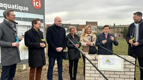 Coudekerque-Branche : La première pierre du futur centre aquatique...