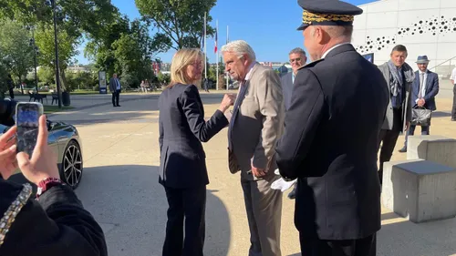Boulogne : Frédéric Cuvillier au secours de la pêche face à la...