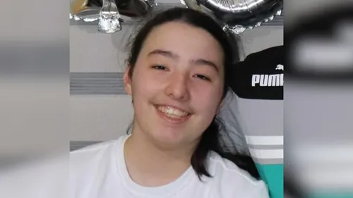 "Il a tapé dans ma fille comme dans un ballon de rugby": après...