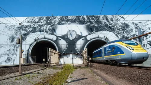 Retour sur ces sept d’heures de blocage dans un Eurostar, ce...