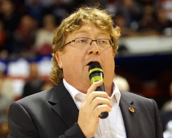 Gravelines : Franck Miélot, le célèbre speaker du BCM, revient sur...