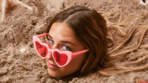 Helena Bailly en tournée : de nouvelles dates ajoutées, avec des...