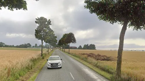 Accident spectaculaire entre Affringues et Nielles-lès-Bléquin hier...