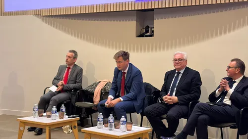 Longuenesse :  "le lien préfet-maire comme colonne vertébrale de la...