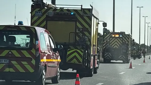 St-Omer Capelle : cet accident sur l'A16, deux voitures impliquées