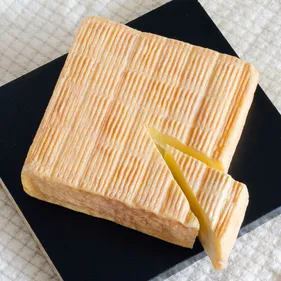 Un Maroilles de la région triomphe au concours mondial de fromages...