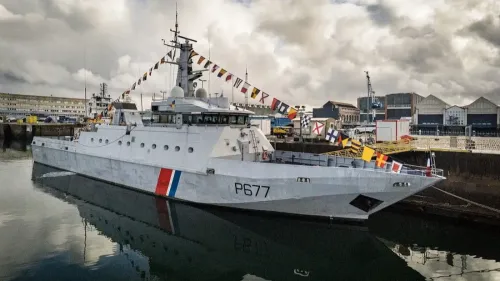 "Des cris sur le bateau de fortune" : récit d'une intervention...